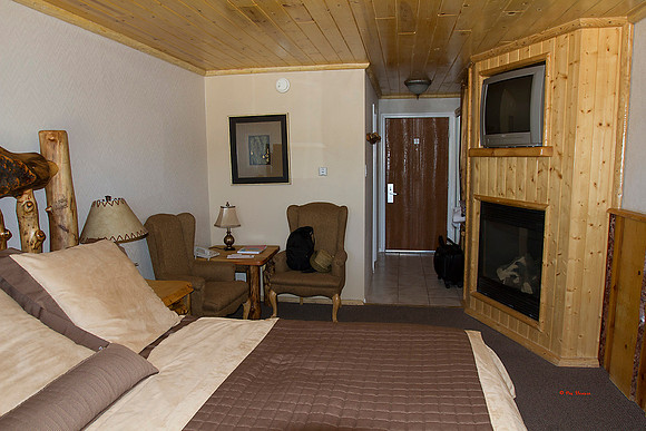 7524-LoRes-MarinaHotelVenue@BB11