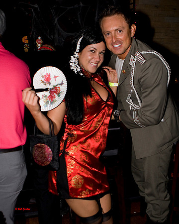 7052-LoRes-Halloween@ViaVeritas09