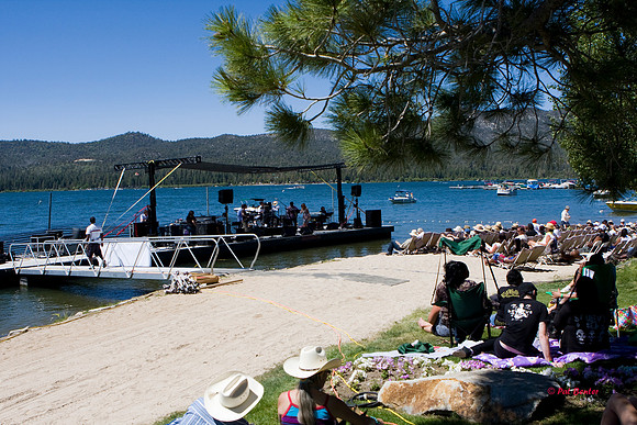 0341-HiRes-BigBearJazz2010