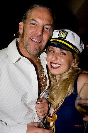 7077-LoRes-Halloween@ViaVeritas09