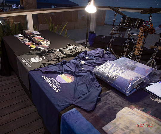 3075-LoRes-SherrodDesc@Cat24