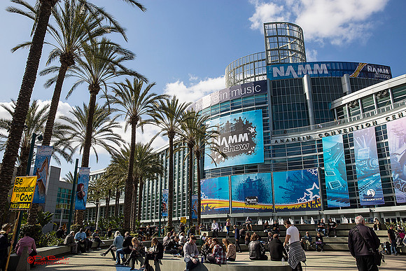8571-LoRes-@NAMM16