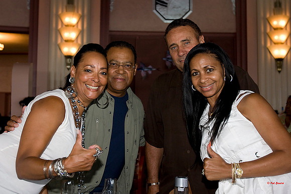 3854-LoRes-CasinoCandids09