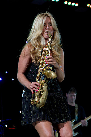9245-LoRes-Dulfer@Cat11