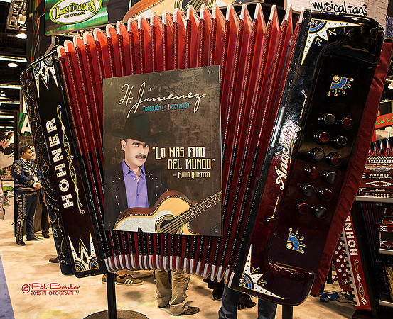 8245-LoRes-NAMM2015