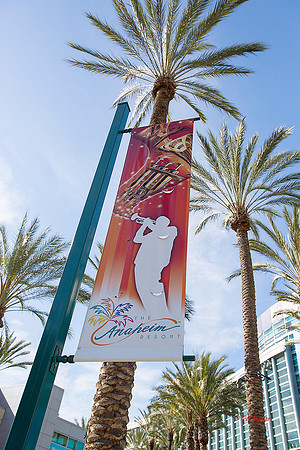 1709-LoRes-NAMM14