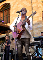 4554-LoRes-McKnight@Ts22