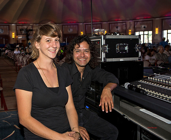8236-LoRes-JazztraxCrew@Cat13