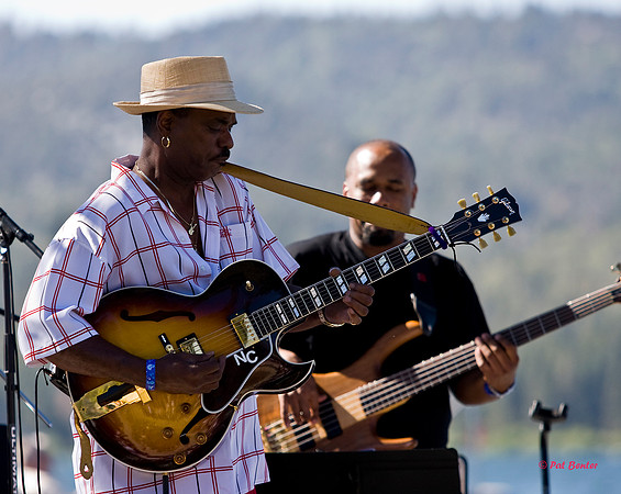 7792-HiRes-BigBearJazz2010