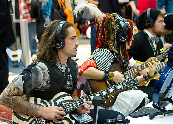 3435-LoRes-NAMM13