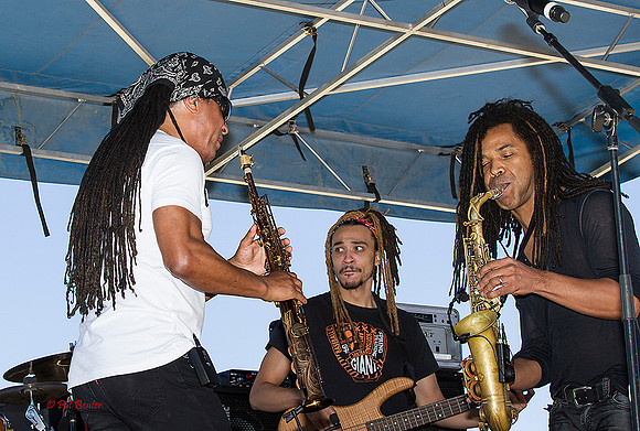 2674-LoRes-Sax&City@BBJ14