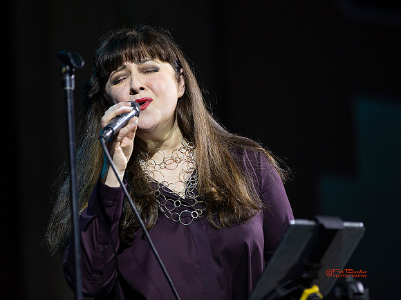 5571-LoRes-Basia@Cat18