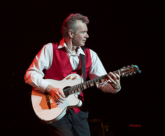 0546-LoRes-PWXMas13_1