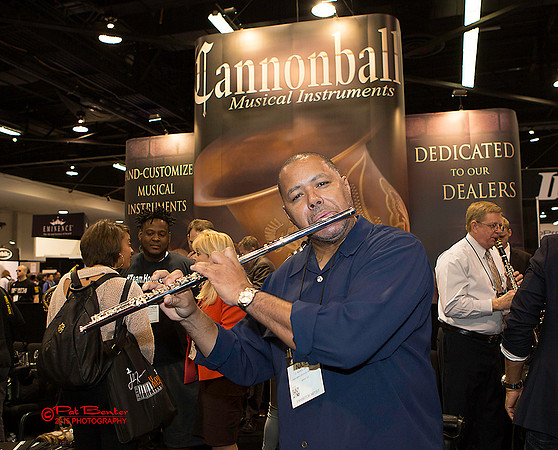 8206-LoRes-NAMM2015