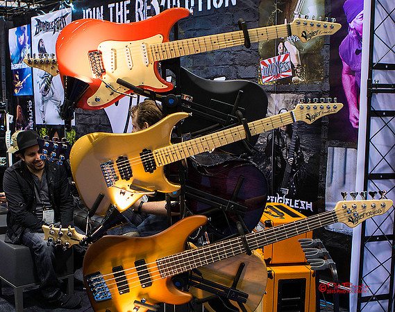 0293-LoRes-NAMM2015_1