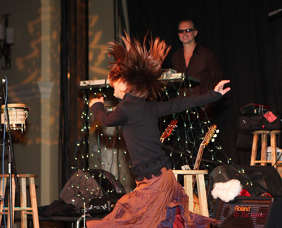 9031-HiRes-PWXMas@HB07