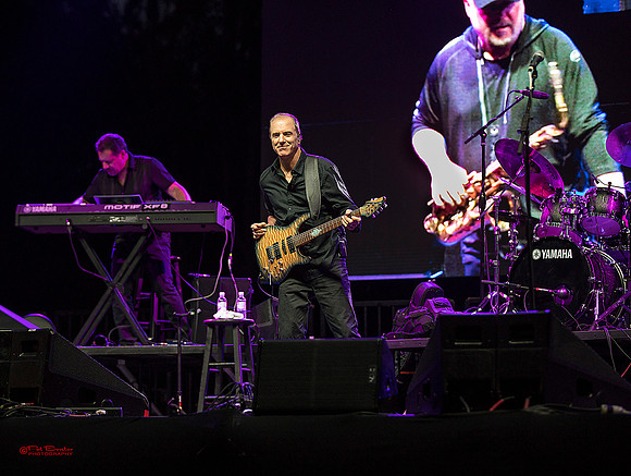 9055-LoRes-Abair&Ripps@GrandTrad17