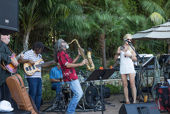 8351-LoRes-Abair&Ripps@GrandTrad17