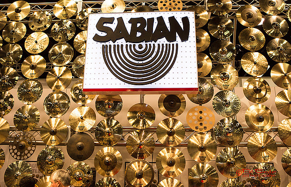 8265-LoRes-NAMM2015
