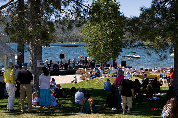 0365-HiRes-BigBearJazz2010